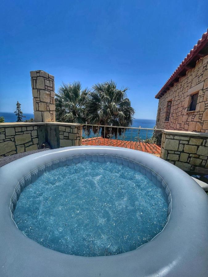 Elouthia Residence With Sea View And Hot Tub Tsoútsouros 外观 照片